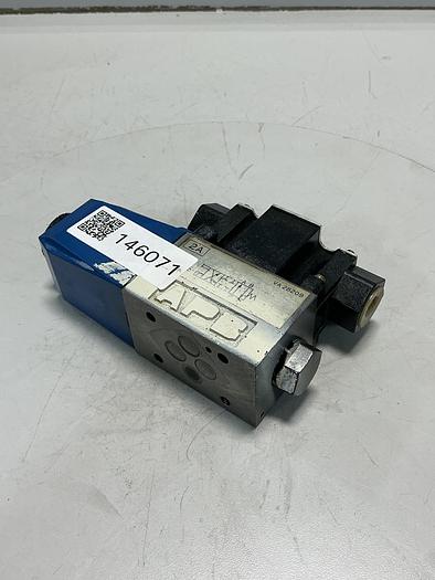 Used TOKIMEC VICKERS DG4V-3-2A-M-P7-H-7-T41-50