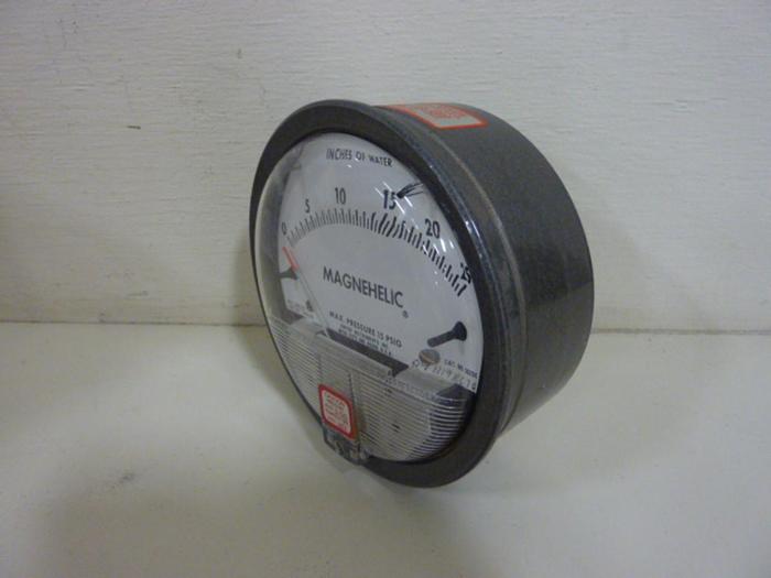 DWYER Magnehelic Gauge 2025 #53204