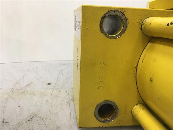 Used PARKER Clamp Cylinder 02.75 CJJ2HTS13A 26.438 USED