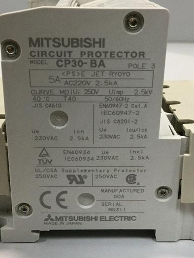 Used MITSUBISHI 5 Amp Circuit Protector CP30-BA-3P-5A #103603