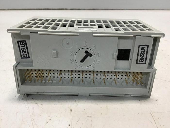 Used ALLEN BRADLEY Output Module 1794-OF4I SER A #140196