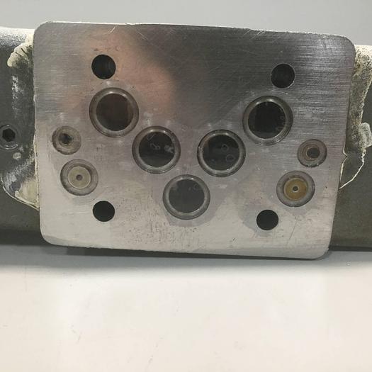 Used TOKIMEC Directional Control Valve DEFRG21-03-6C-EX-60-11-S21 #95187