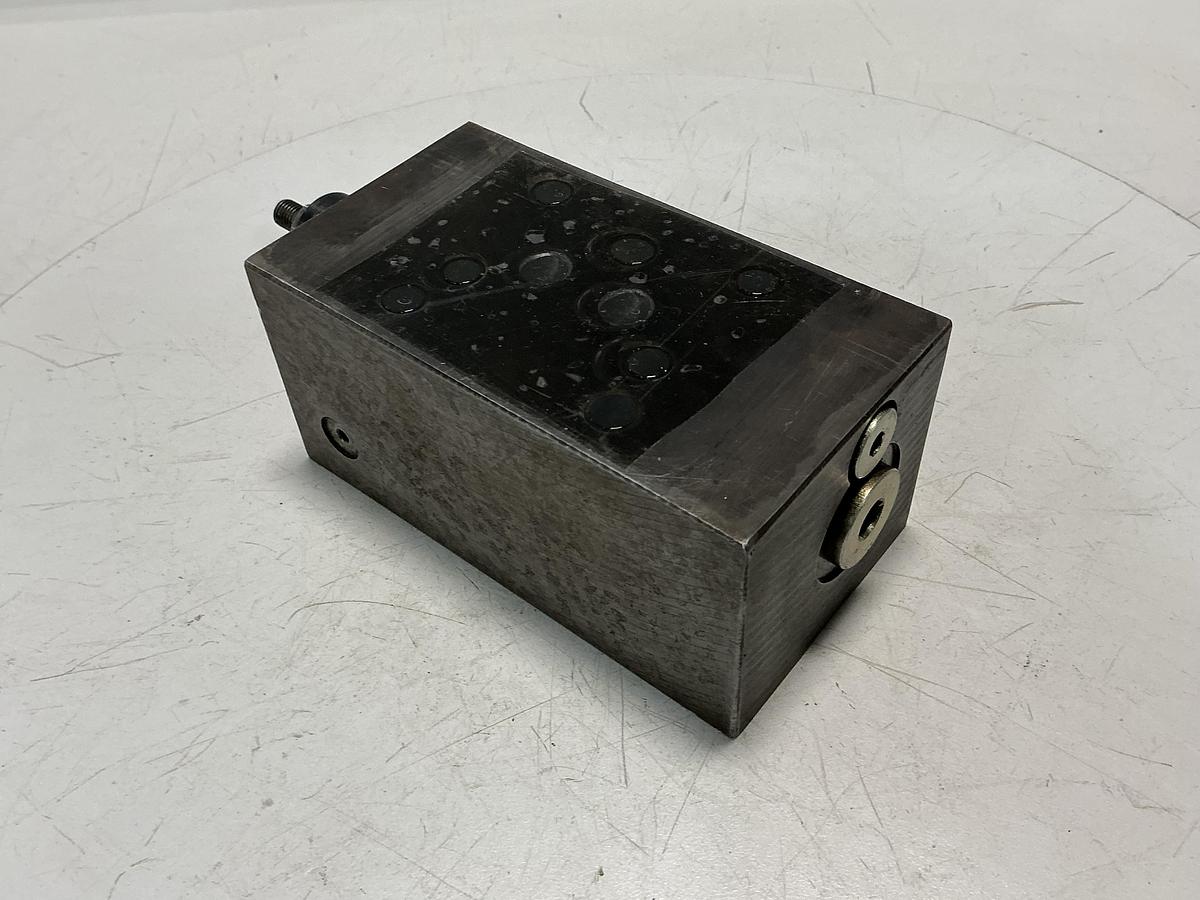 Used VICKERS DGMX2-5-PP-FW-S-30-EN417