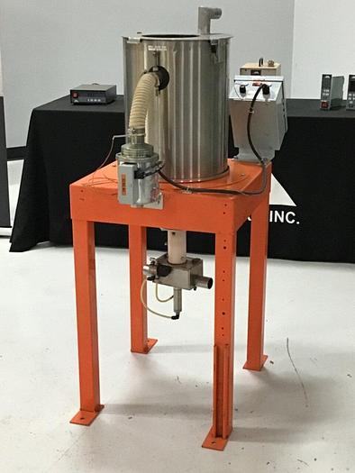 Used MOTAN Drying Hopper w/ Booster Heater BH/240V/1+2 KW Used