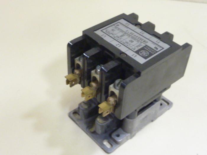 Used GENERAL ELECTRIC Contactor CR353FF3B1 #65622