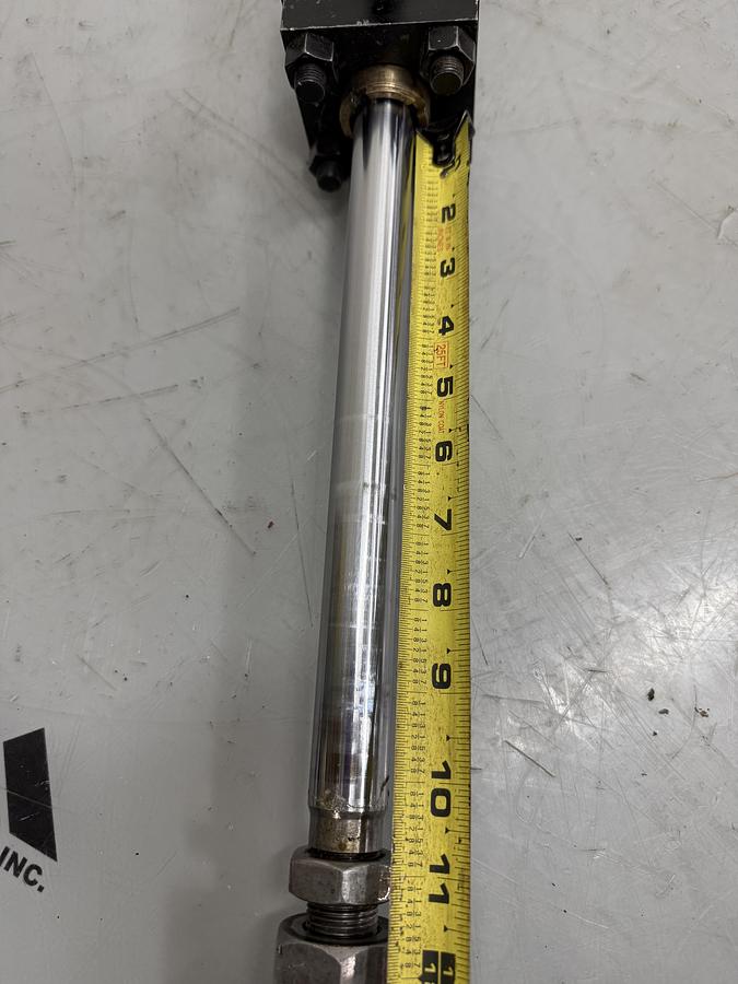 Used PARKER 02.00 H2HLTS182A 12.000