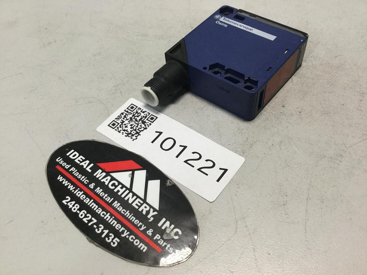 Used TELEMECANIQUE Photoelectric Sensor XUK0AKSAM12 USED