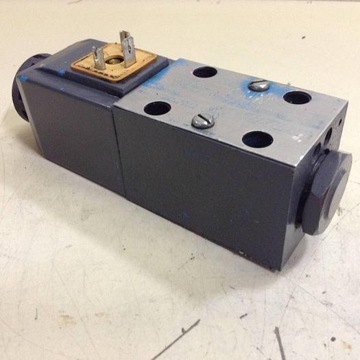 Used VICKERS Valves DG4V-3-2AL-M-U-HL7-60 #89144