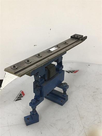 Used VIBCON CORP Linear Vibratory Feeder LVF-28 #117761