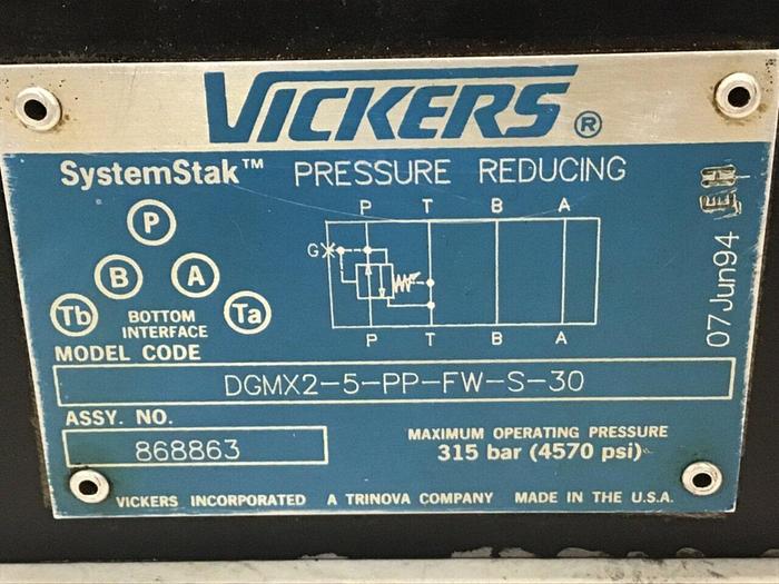 Used VICKERS Pressure Valve DGMX2-5-PP-FW-S-30 #132102