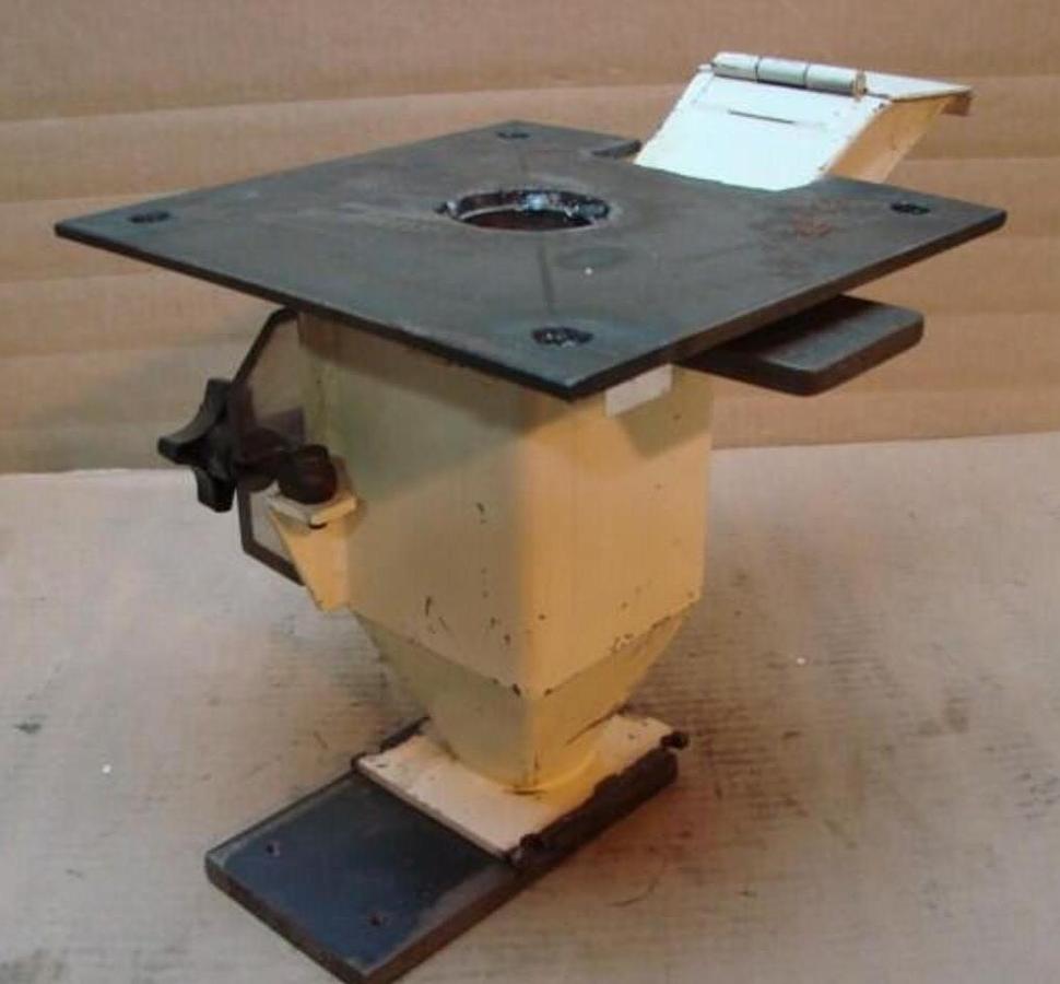 Used BUNTING Drawer Magnet MAG861 USED