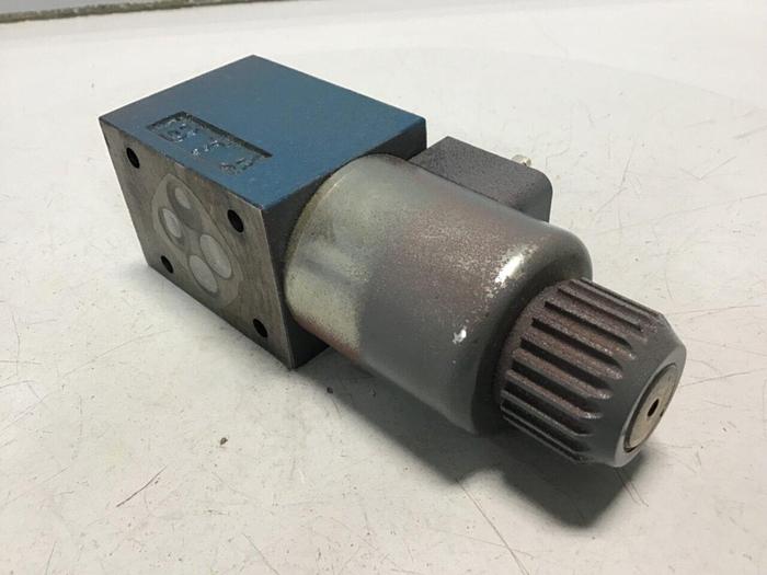 Used BOSCH Directional Valve 0 810 091 227 Used