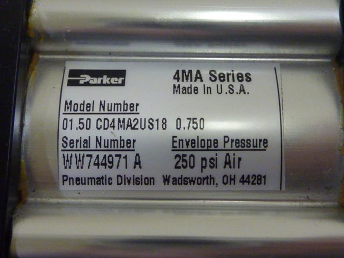 Used PARKER Pneumatic Cylinder 01.50 CD4MA2US18 0.750 Used