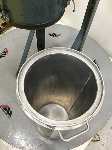 Used CONAIR FRANKLIN Dust Collector w/ Lid & Filter B465301 Used