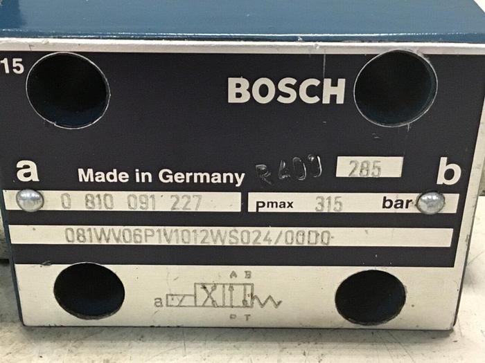 Used BOSCH Directional Valve 0 810 091 227 Used