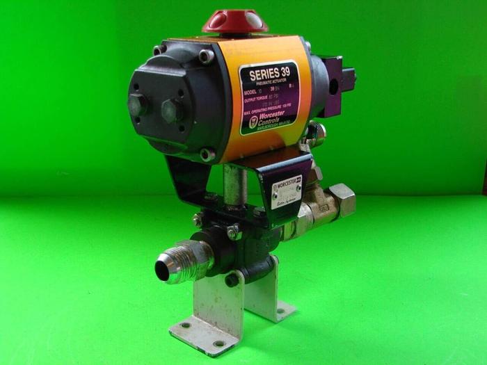 Used WORCESTER CONTROLS Actuator 10 #8752