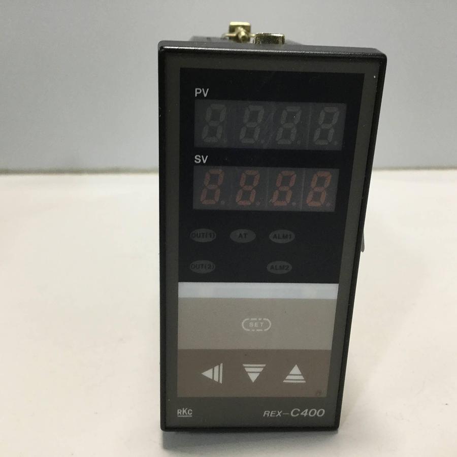 Used RKC Temperature Control REX-C400FK03VNN USED