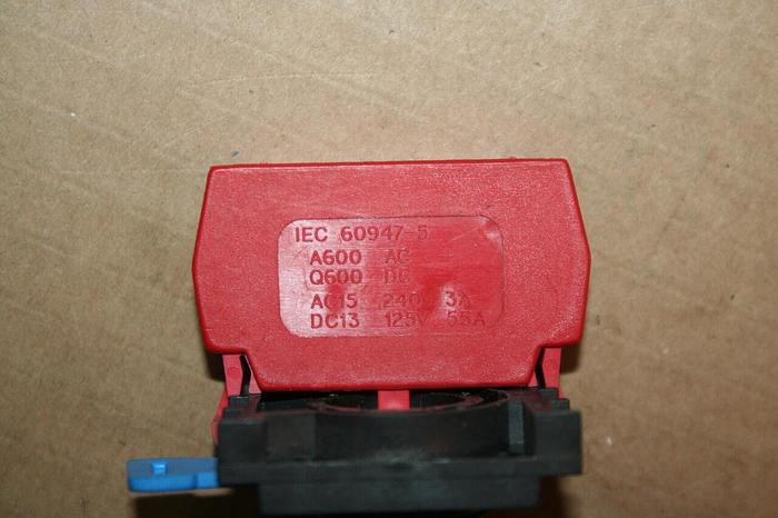 Used GENERIC Push Button WNC   IEC 60947-5 Used