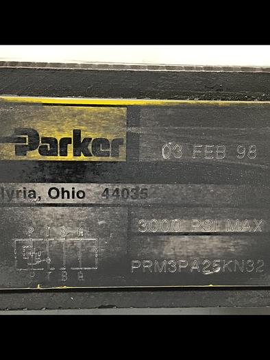 Used PARKER PRM3PA25KN32 Pressure Reducing Valve Used #145694