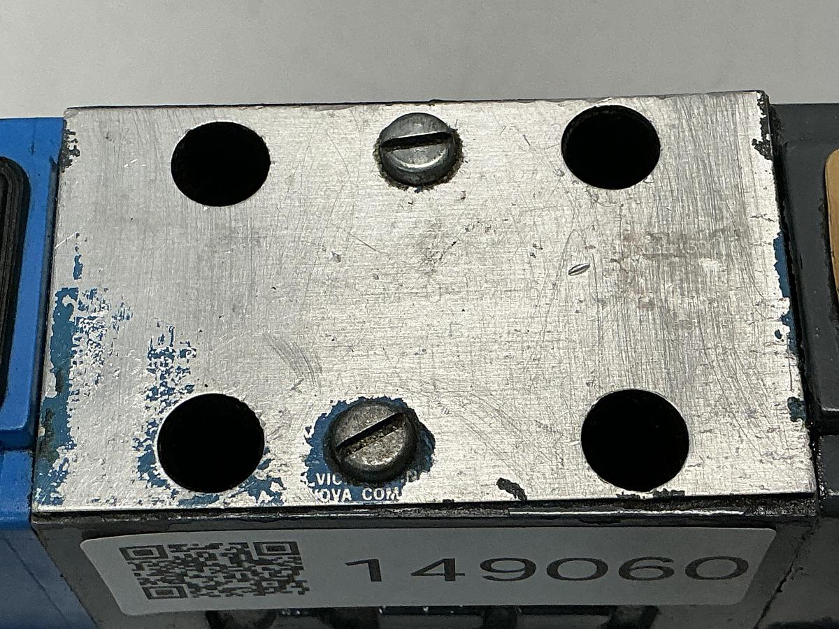 Used VICKERS DG5S 5 2C T M U H7 21