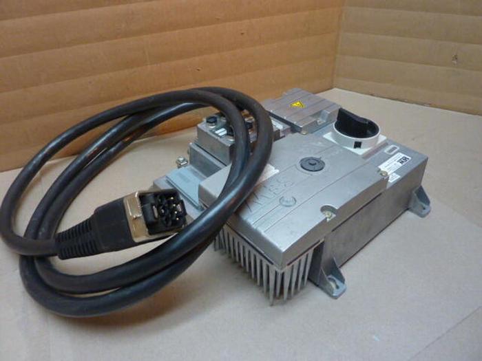 Used SEW EURODRIVE Variable Frequency Drive MQD32A/MM07C/238G0/BW/AGA3 Used