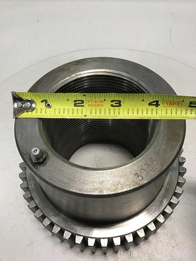 Used VAN DORN Die Height / Adjustable Tie Bar Nut 302579ST Used