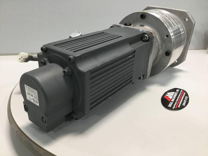 Used MITSUBISHI Servo Motor w/ Gear Motor HA-FH33B Used