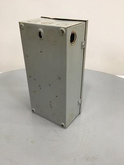 Used EATON CORP 30 Amp Safety Disconnect Switch H361SNK #133335