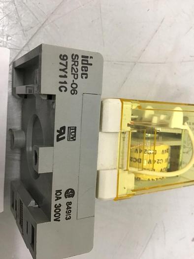 Used IDEC Relay & Socket RR2P-U / SR2P-06 #118579