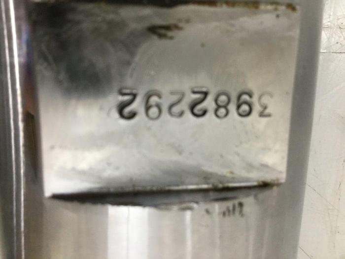 Used CINCINNATI MILACRON Crosshead Slide Pin 3982292 #110096