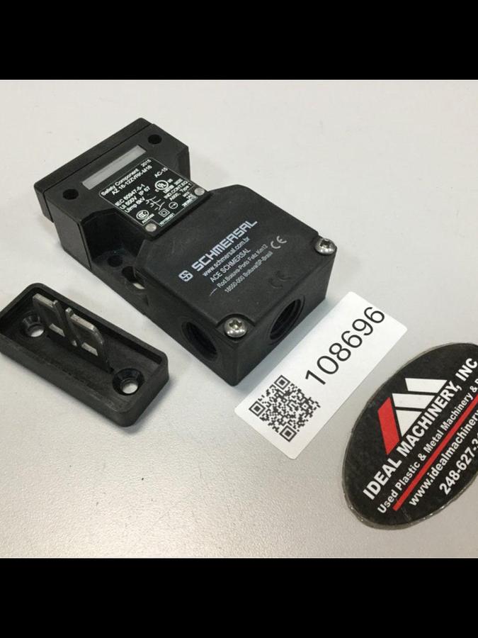 Used SCHMERSAL Safety Interlock Switch AZ 16-12ZVRK-M16 #108696
