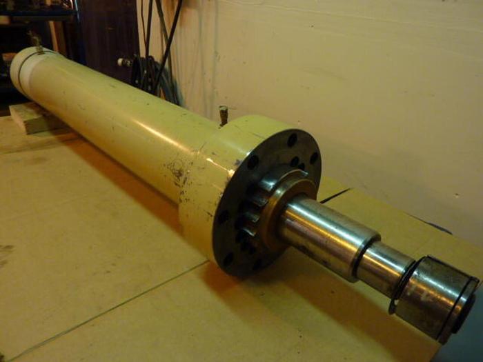 Used GENERIC Hydraulic Cylinder CYL122 #27122