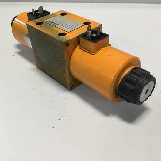 Used MANNESMANN REXROTH Valve 4WE10E6732CG24N9Z4T08 Used