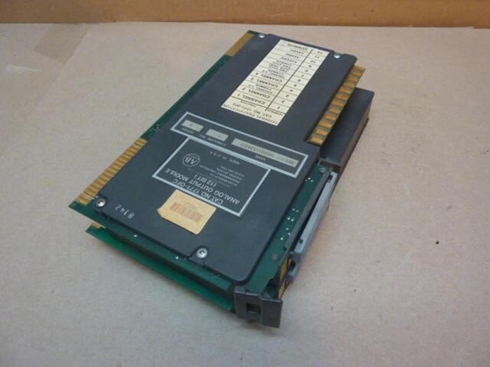 Used ALLEN BRADLEY Analog Output Module 1771-OFC SER A #34944