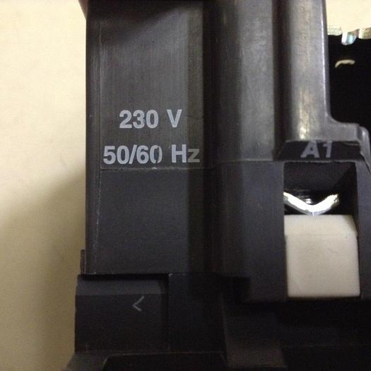 Used SCHNEIDER ELECTRIC Module LC1D65 #86339