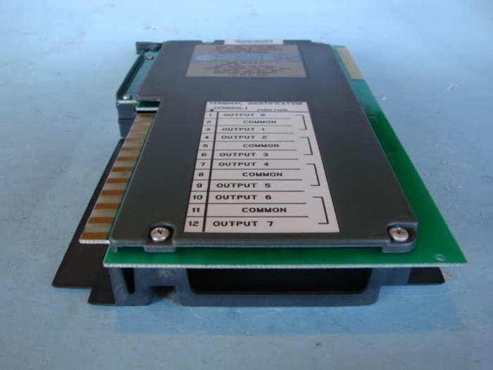Used ALLEN BRADLEY Output Module 1771-OW Used