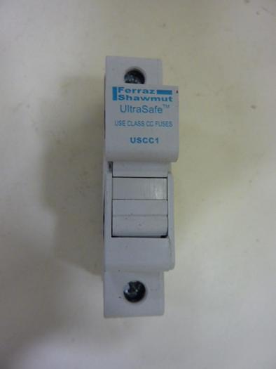 Used FERRAZ SHAWMUT 30 Amp Fuse Holder USCC1 #62844