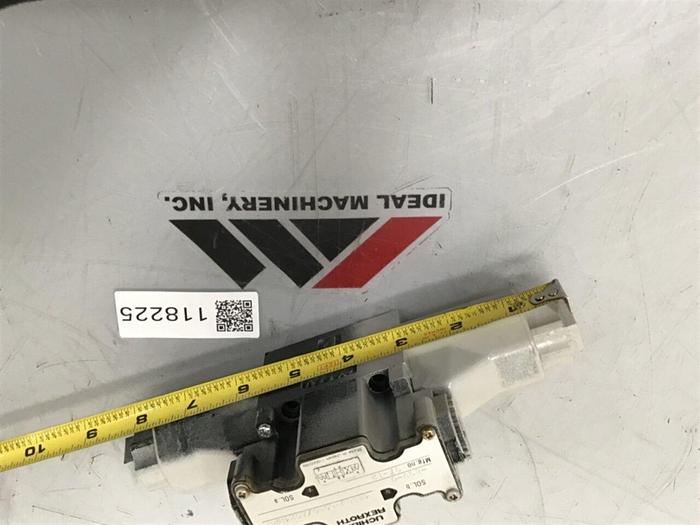 Used UCHIDA Rexroth Valve 4WE6J-60M0/AG24NPS-899-0 #118225