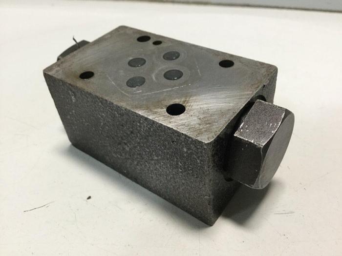 Used VICKERS Pilot Operated Check Valve DGMPC3ABKBAK41 #111314