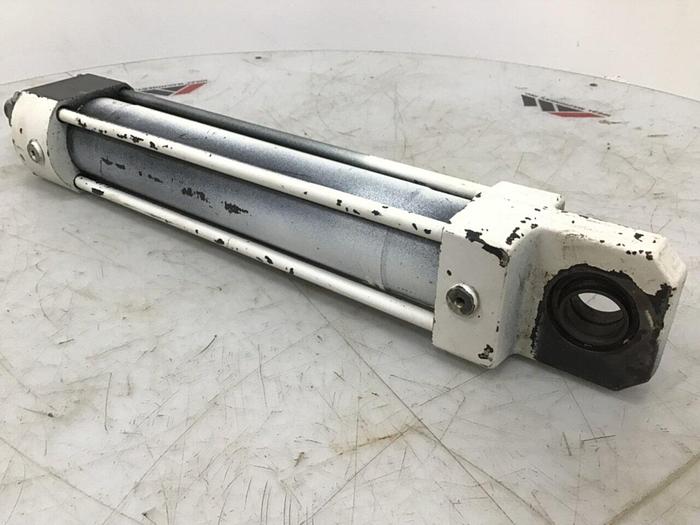 Used ENGEL Injection Sled Cylinder ES700/200 / C #132600