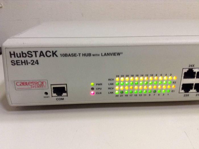Used CABLETRON 10 Base-T Hub w/ Lanview SEHI-24 #75001