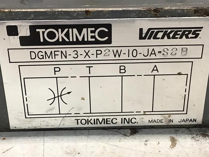 Used VICKERS DGMFN3XP2W10JAS2B
