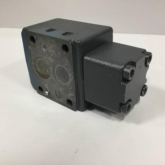 Used BOSCH Valve 0 811 021 024 #91076