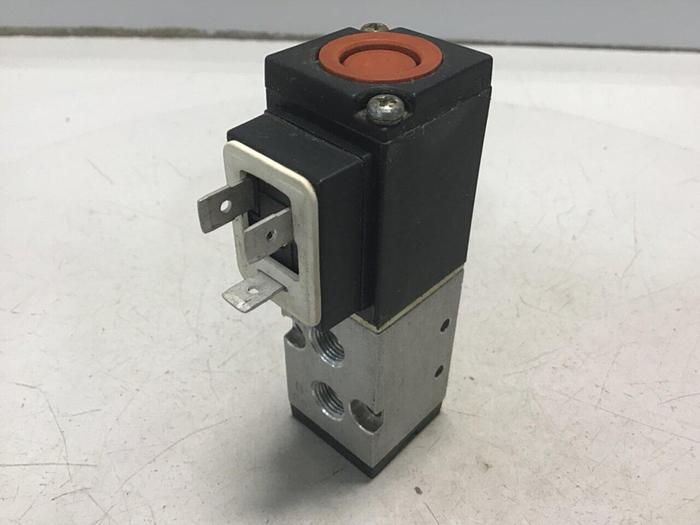 Used KOGANEI Air Valve 100-4E1-39-SR #124301