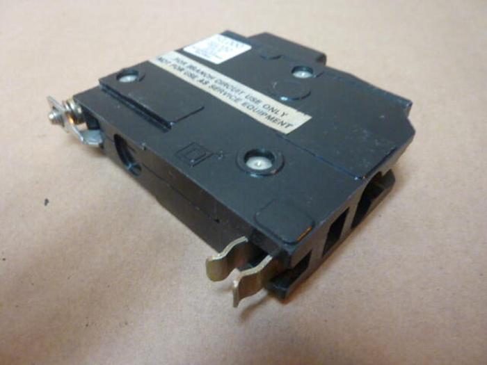 Used SQUARE D 10 Amp Circuit Breaker QOB110 #31374