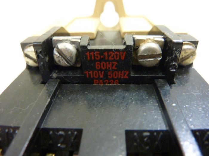 Used ALLEN BRADLEY AC Relay 700-P400A1 SER B #43956