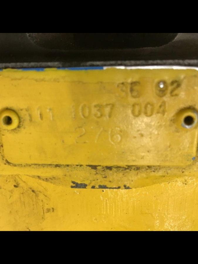 Used CHAR LYNN Hydraulic Screw Motor 111 1037 004 #141130