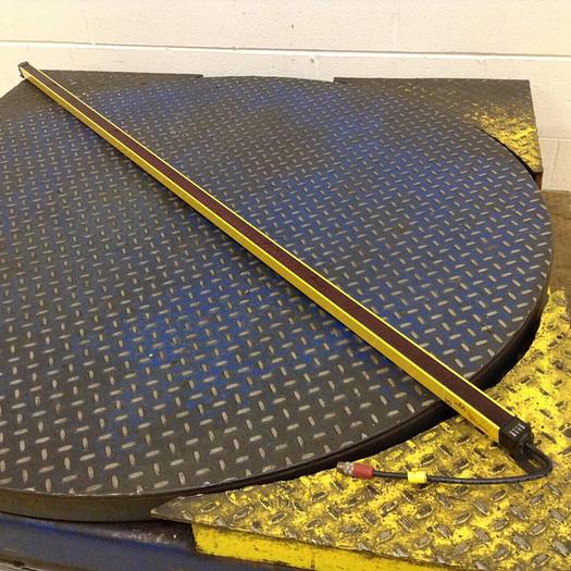 Used STI Light Curtain First Receiver MCF47-30-1500-R1 Used