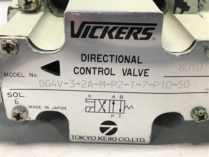 Used VICKERS Directional Control Valve DG4V32AMP2T7P1050 #111770