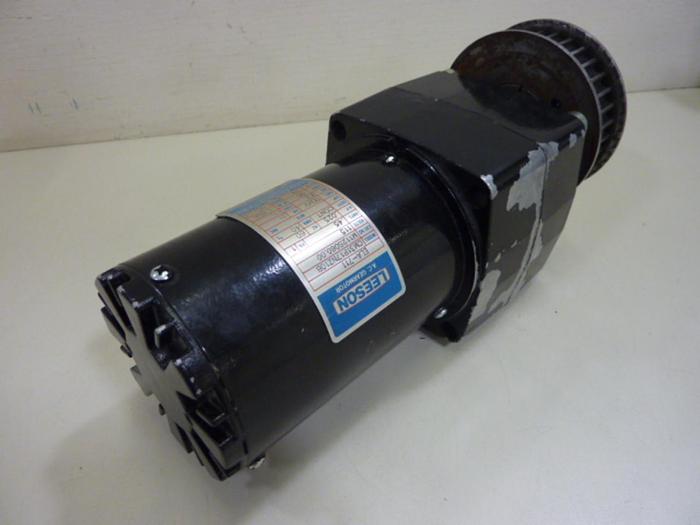 Used LEESON ELECTRIC CO Gear Motor CM31P17NZ10B #51569